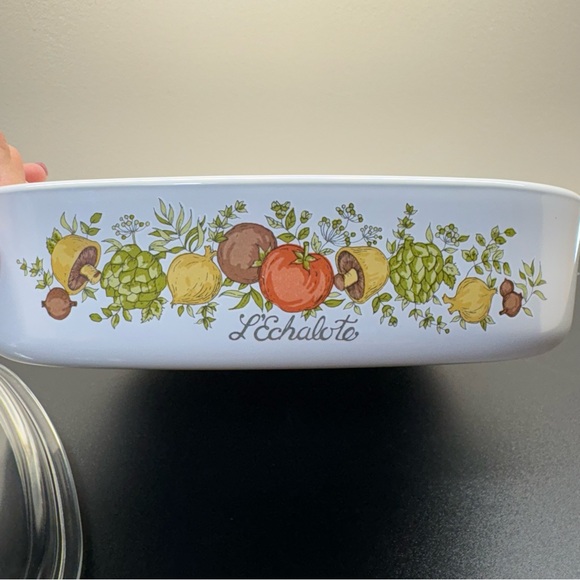 Vintage CorningWare A-8-B L’Echalote Spice Of Life Casserole Dish With Lid 1.5qt - Picture 3 of 5